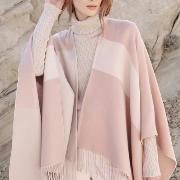 Soia & Kyo Sweaters - Soia & Kyo woven scarfigan